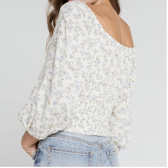 WEST OF MELROSE Flower smocked top L - Picture 8 of 8